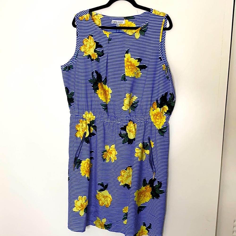 Stripped floral Sleeveless Dress